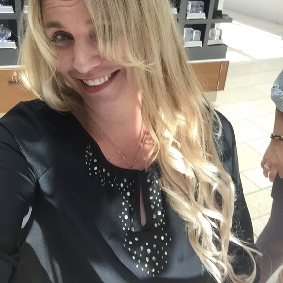 Meet your Posher, Kimberly - Picture 1 of 1